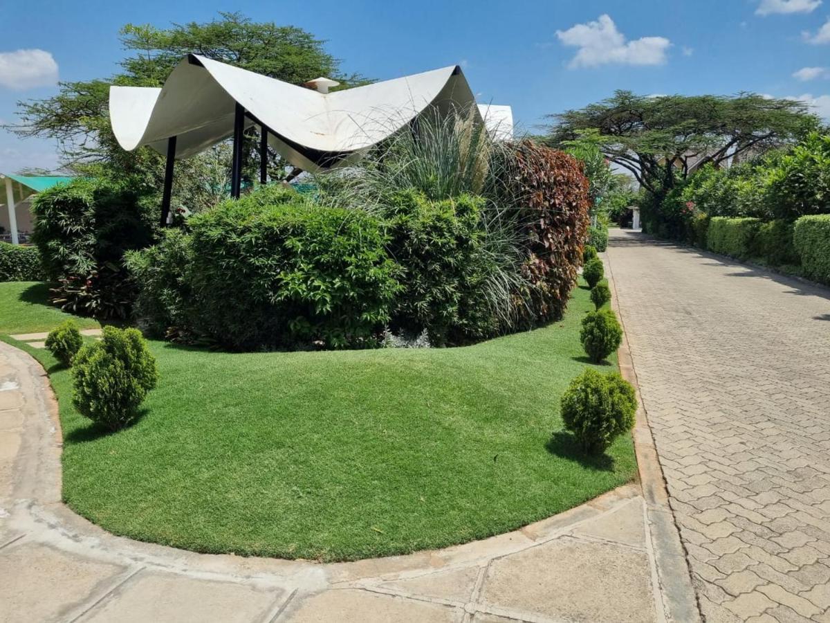 Hotel Asyana Gardens à Ongata Rongai Extérieur photo